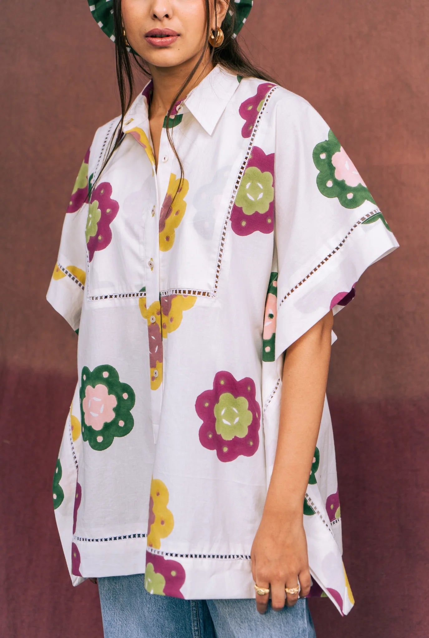 Azara | White Printed Shirt