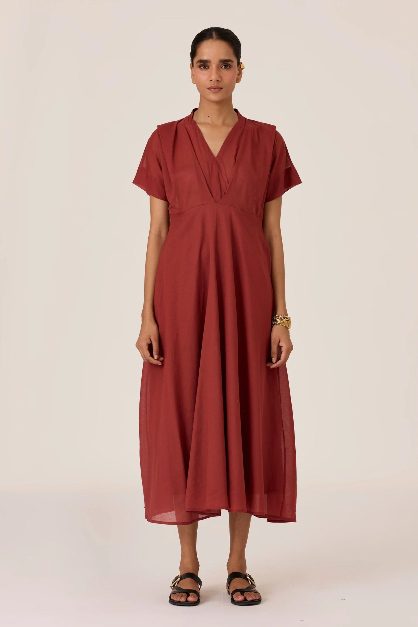 Raed | Umber Pleated Midi Dress