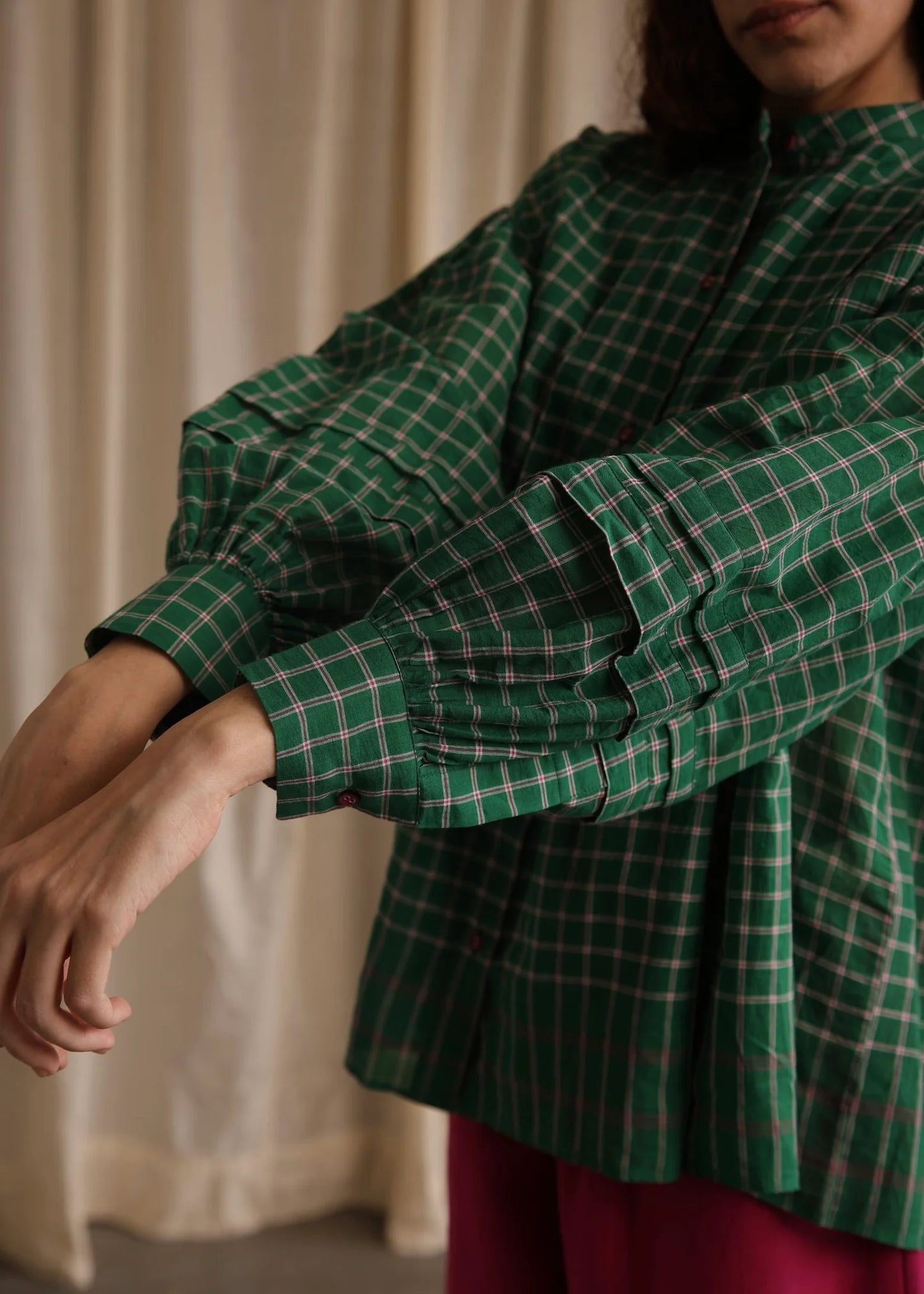 Val | Pleated Top