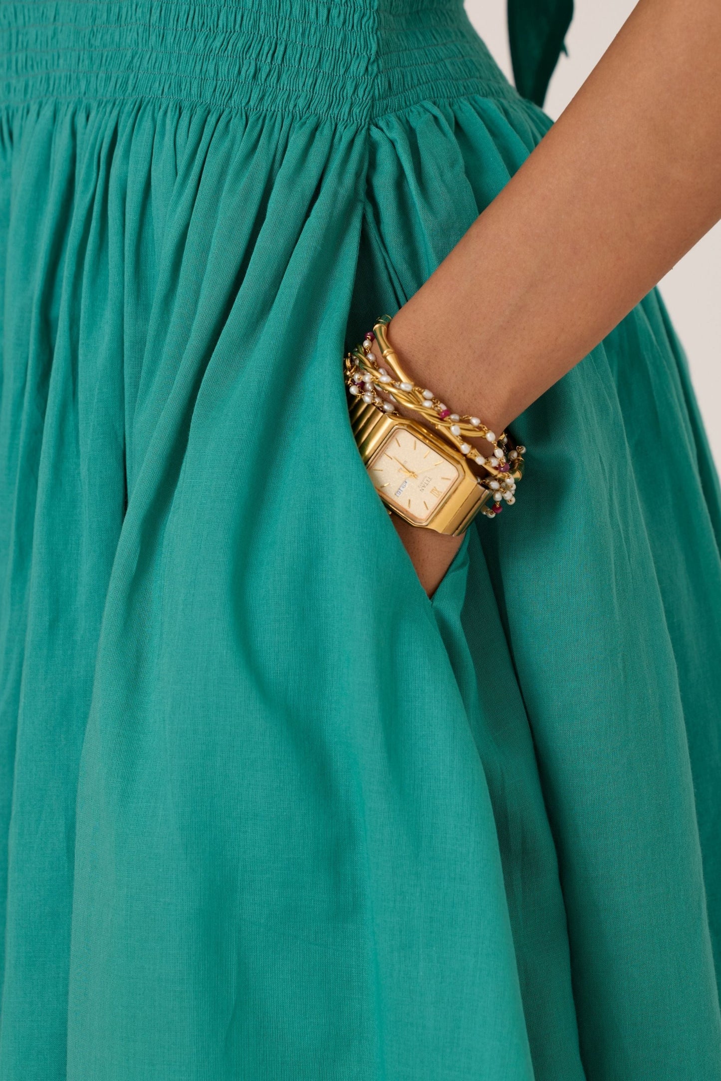 Aisha | Cyan Pleated Midi Dress