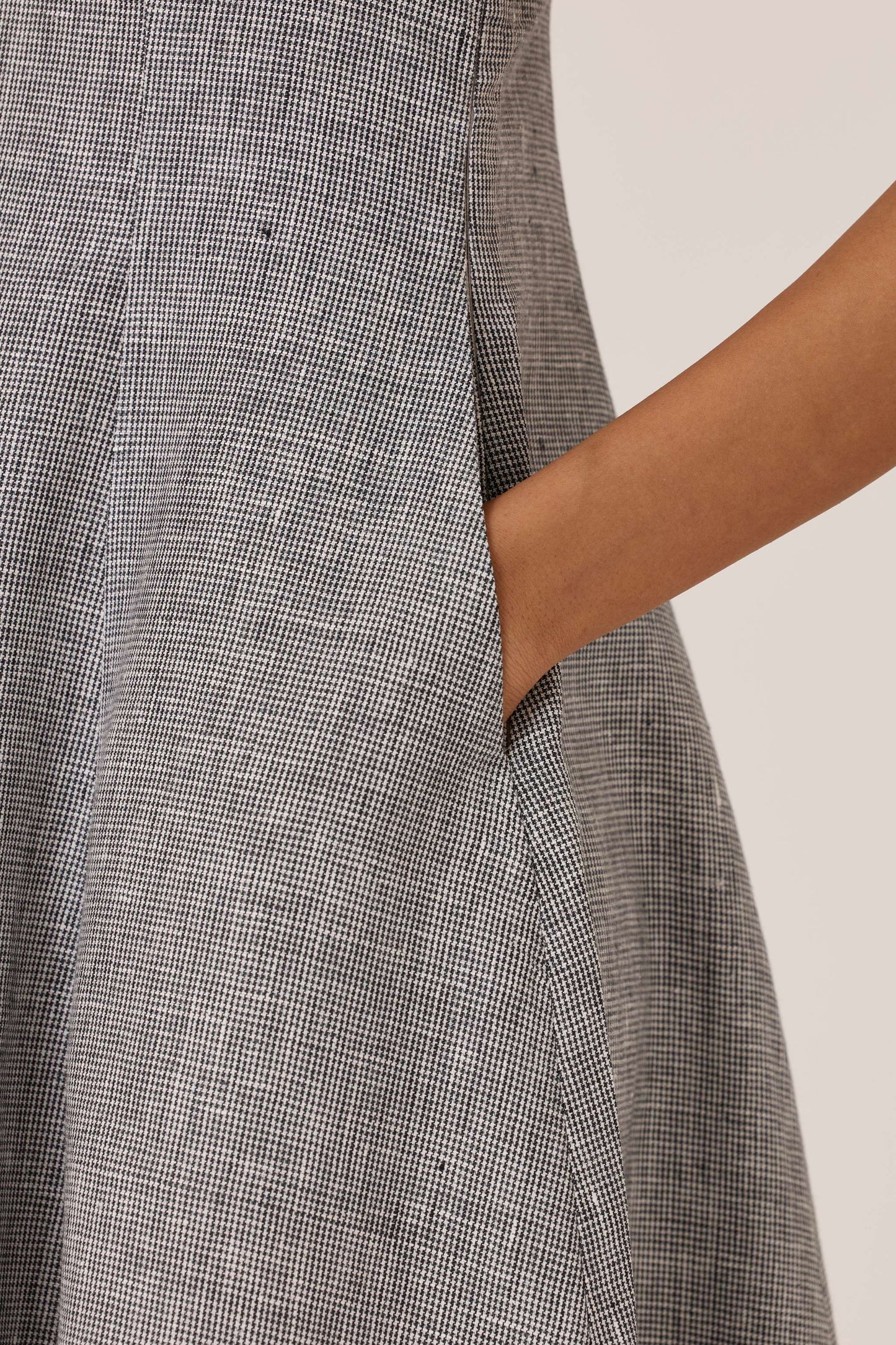 Azzah | Houndstooth Linen Dress