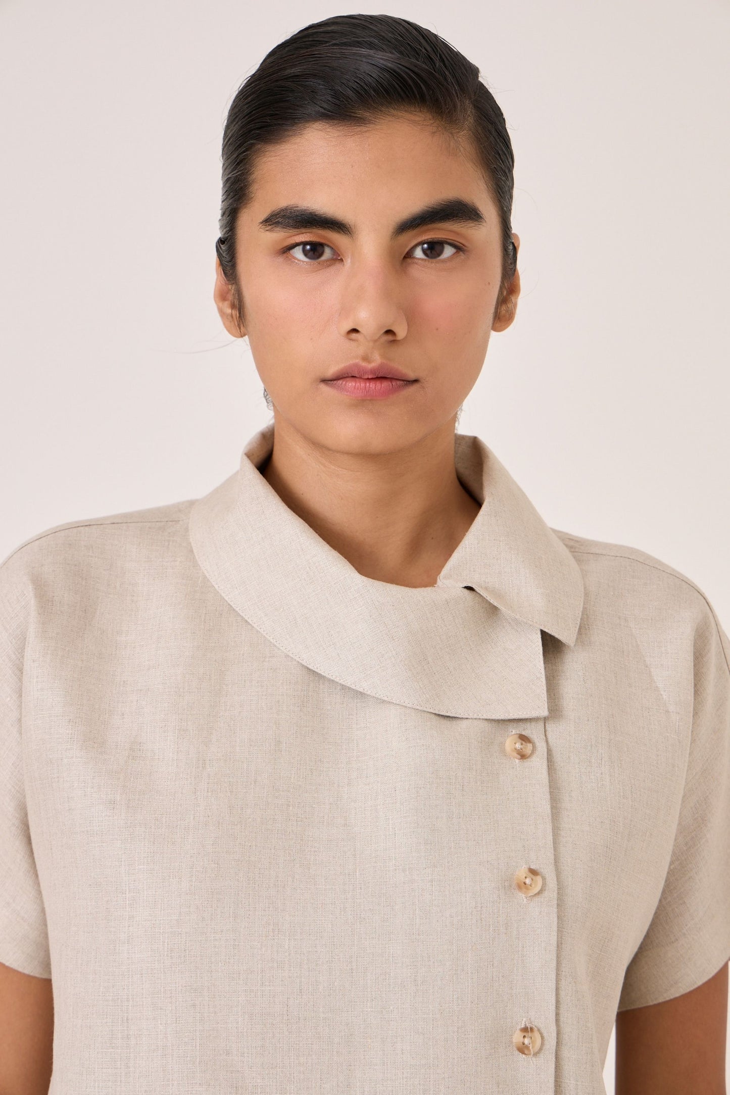Aavish | Beige Linen Top