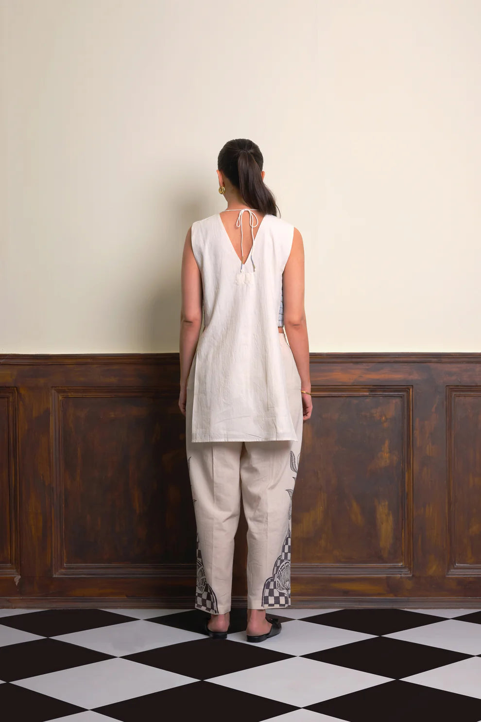 Waiting for Spring | Straight Trousers