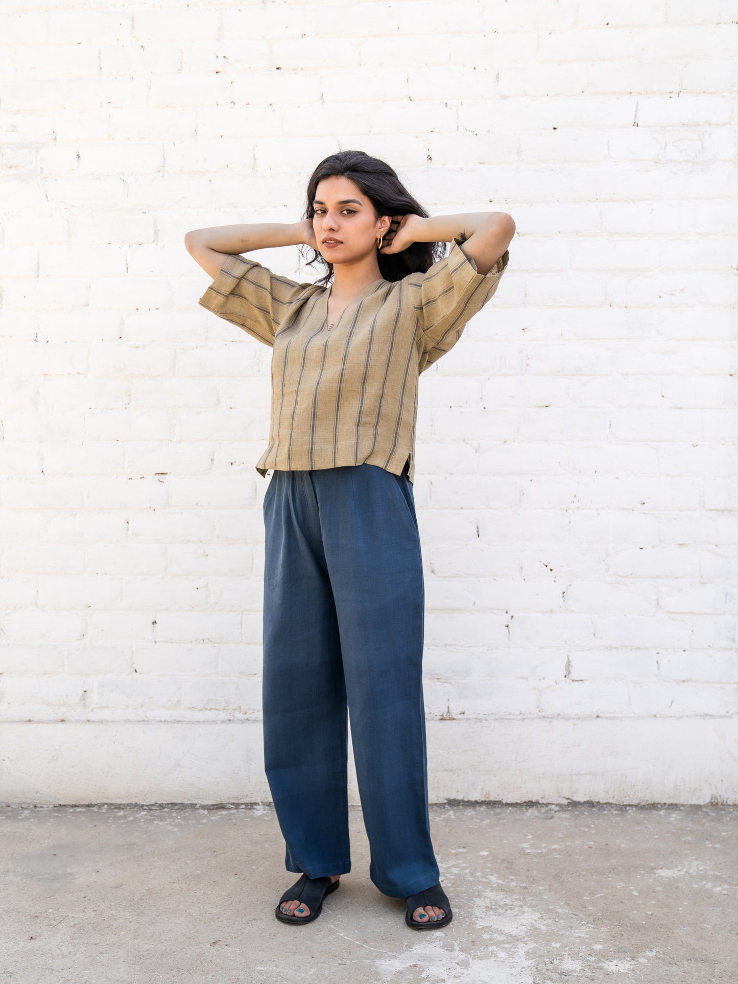 Woods | V-neck Top