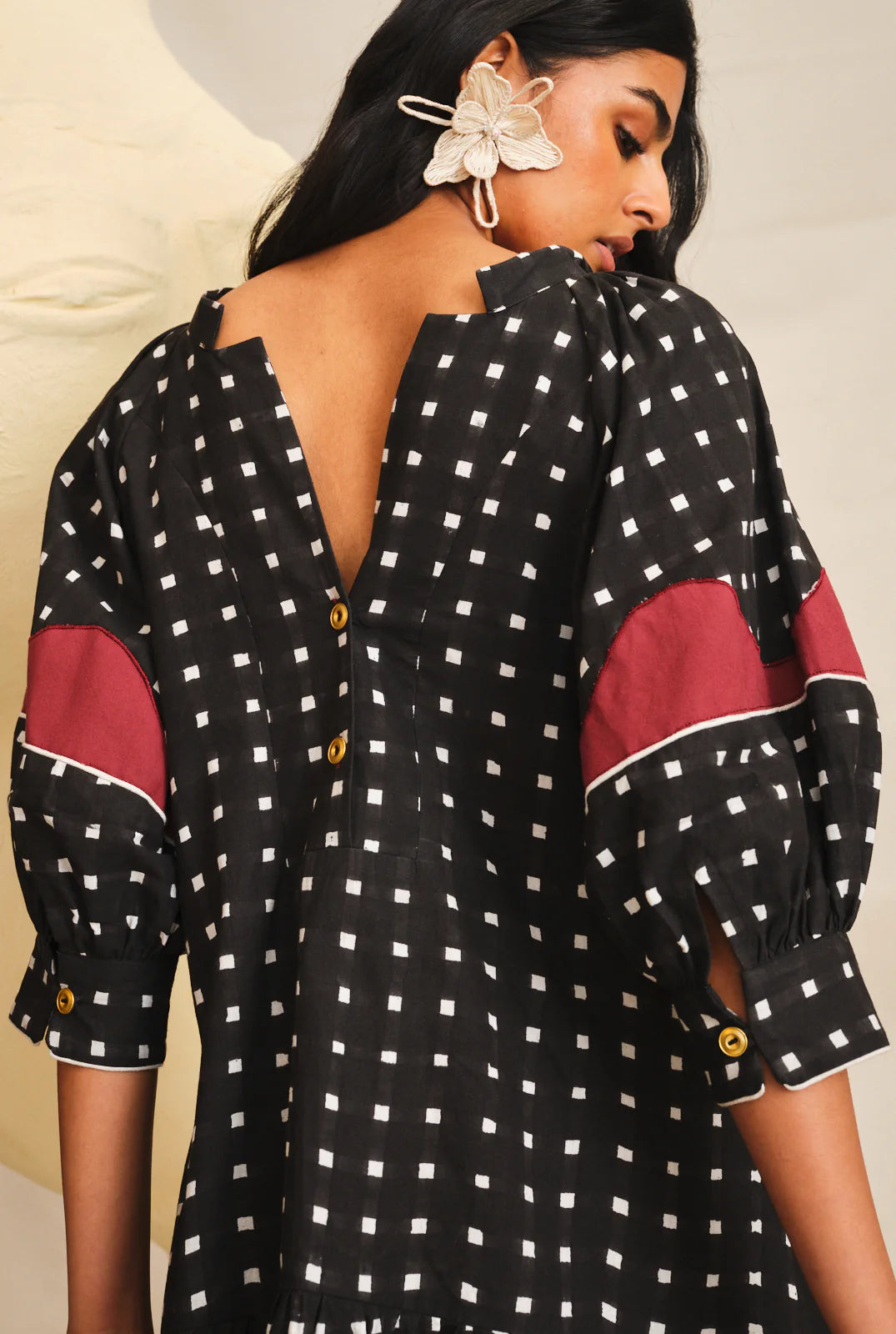 Pipli | Appliqué Shift Dress