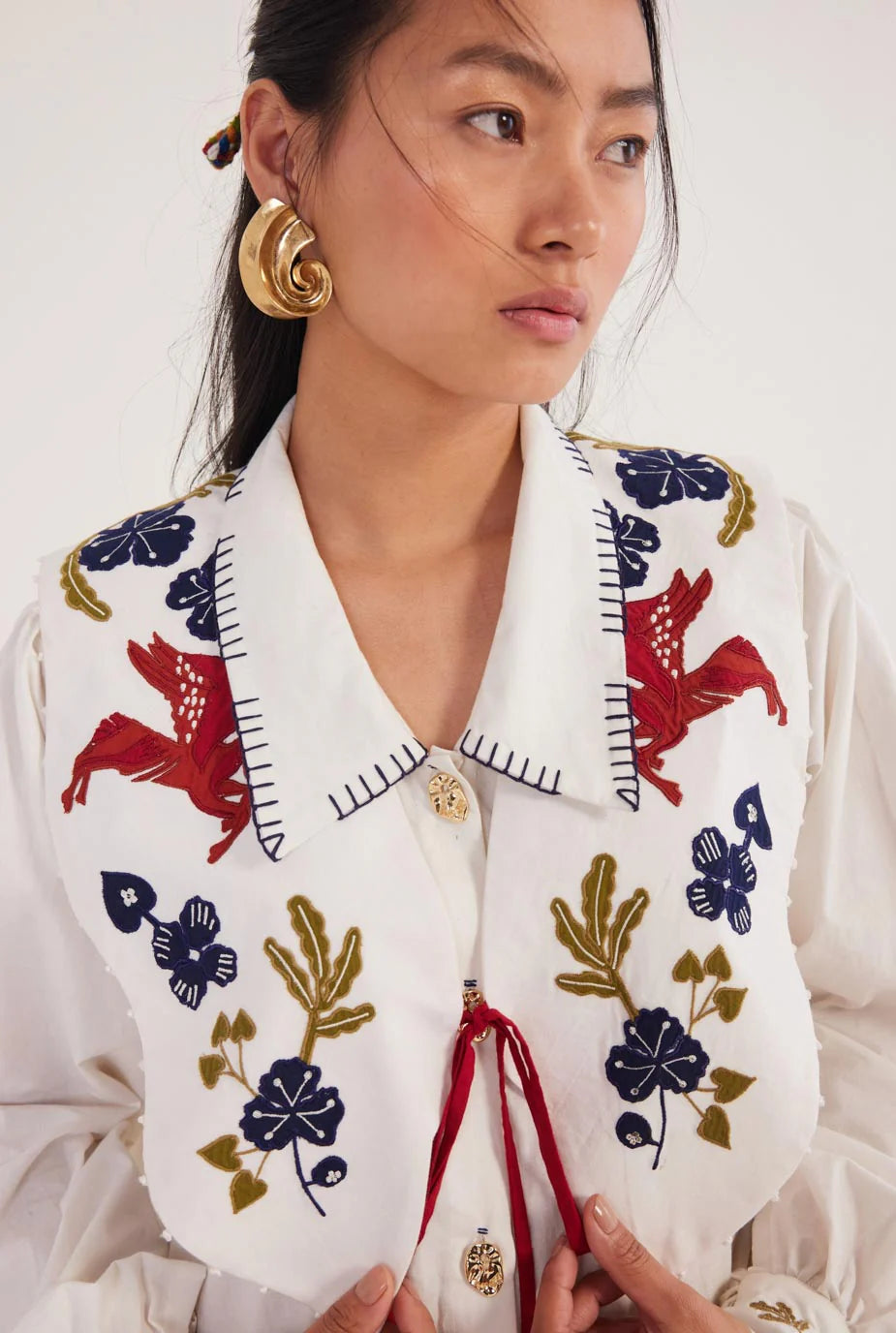 Kiji | Embroidered Bib