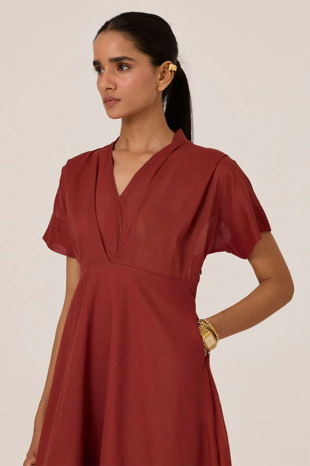 Raed | Umber Pleated Midi Dress