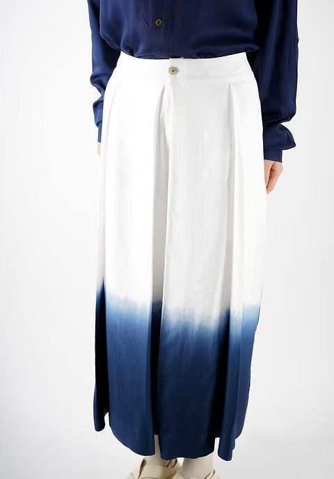 Shantab | Pleated Pants
