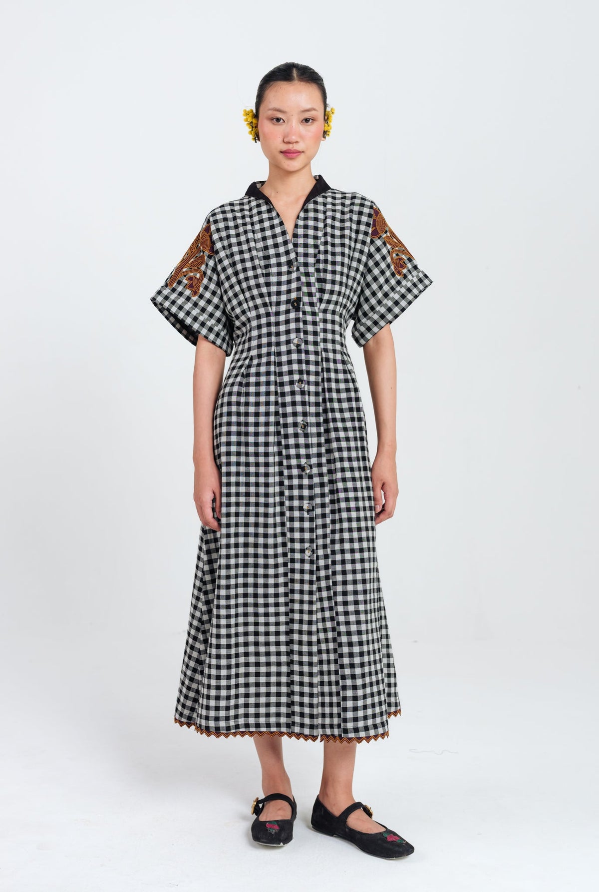 Groove | Black - White Midi Dress — image 1