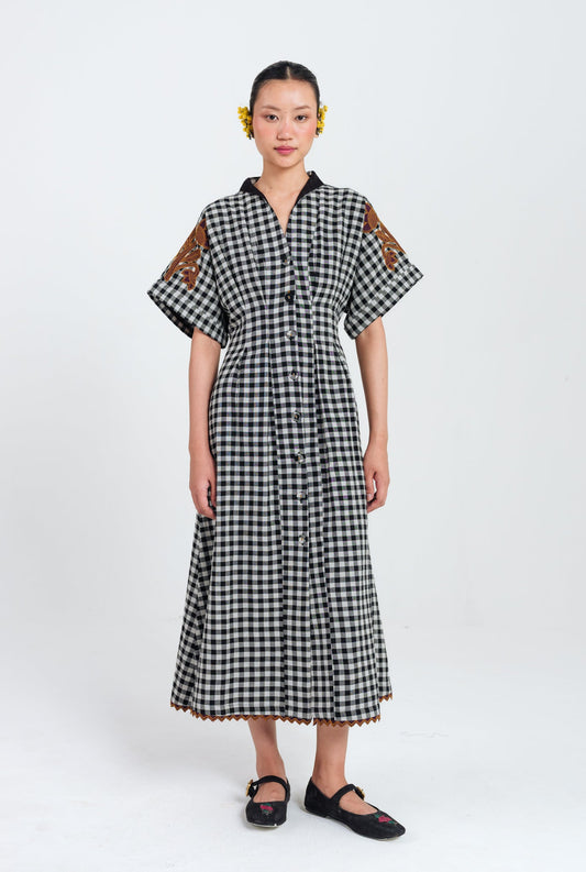 Groove | Black - White Midi Dress — image 1