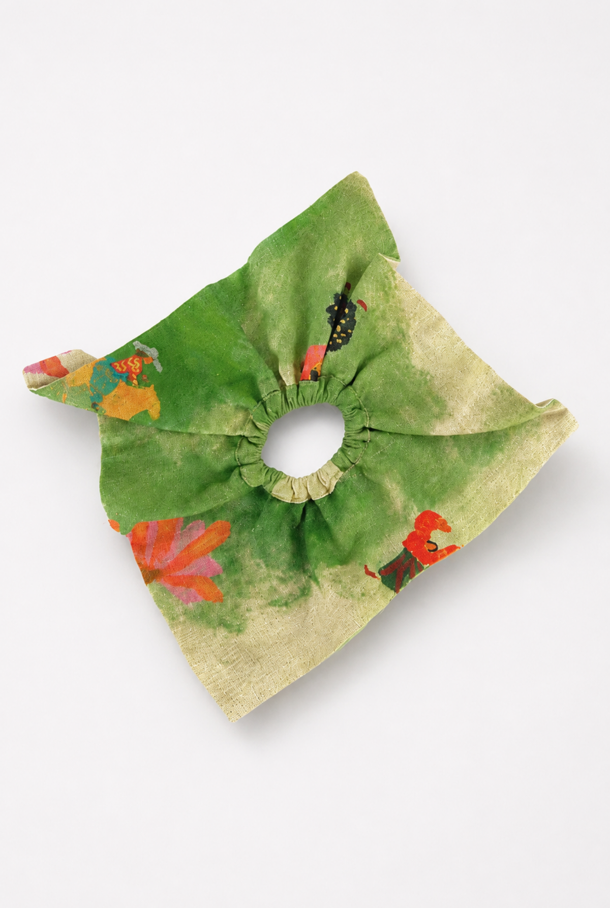 Sway | Green - Beige Box Scrunchie — image 1