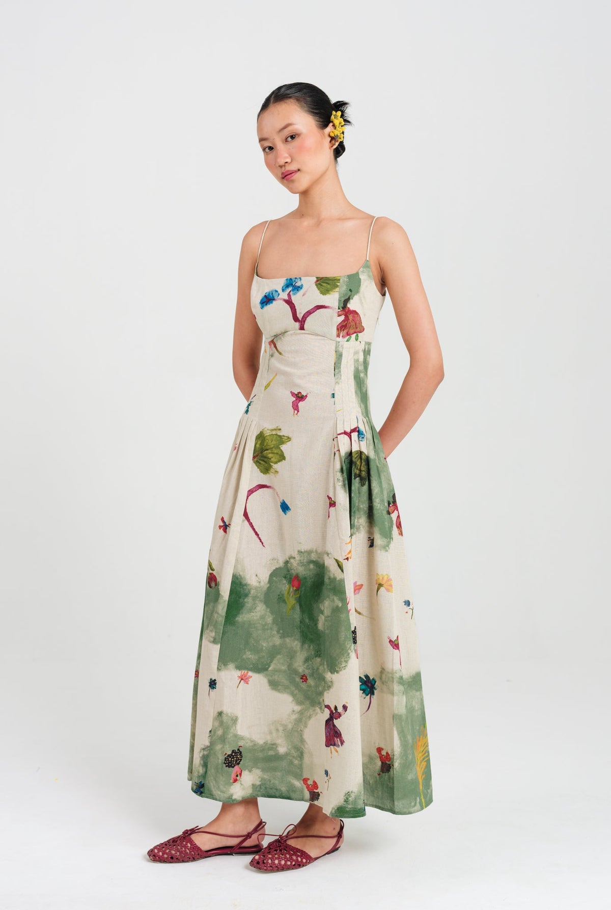Sway | Green - Beige Pleated Dress — image 1