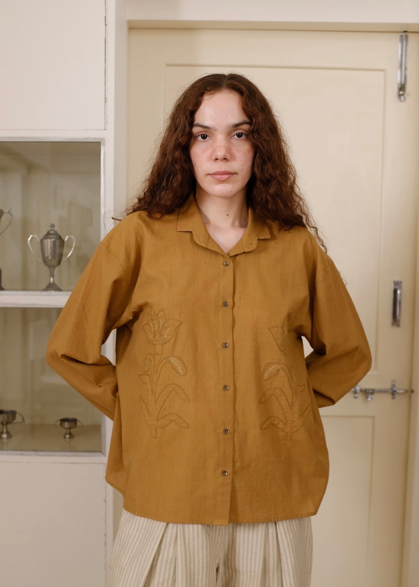Auburn | Boxy Gold Cotton Shirt — image 2