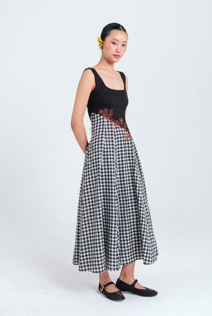 Groove | Black - White Panelled Dress — image 3