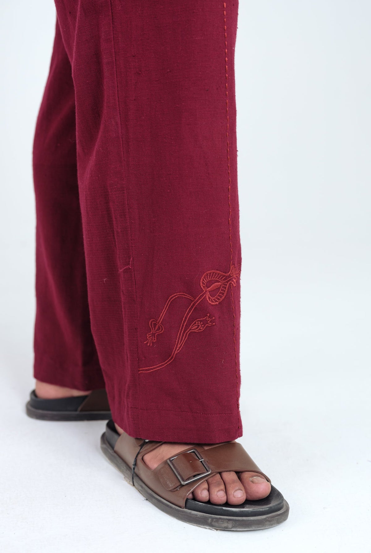Kuhu | Red Trouser — image 4