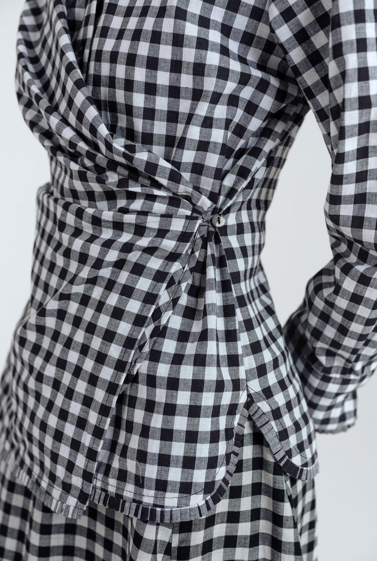 Groove | Black - White Wrap Shirt — image 5
