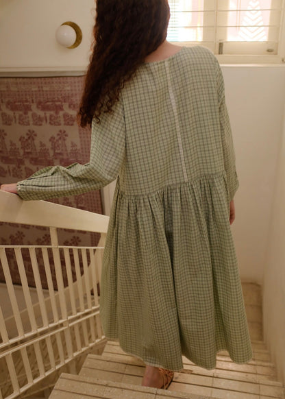 Blake | Oversized Drop-waist Smoke Green Checks Cotton Dress — image 6