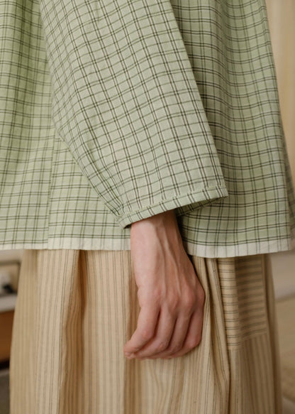 Liora | Straight Smoke Green Checks Cotton Top
