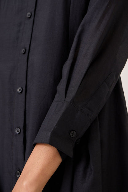 Jini | Black Shirt Dress