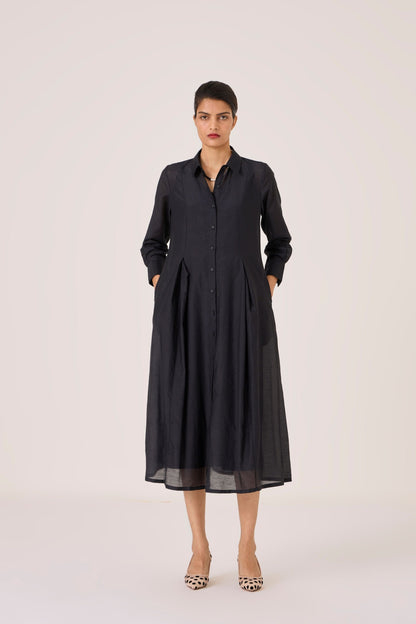 Jini | Black Shirt Dress