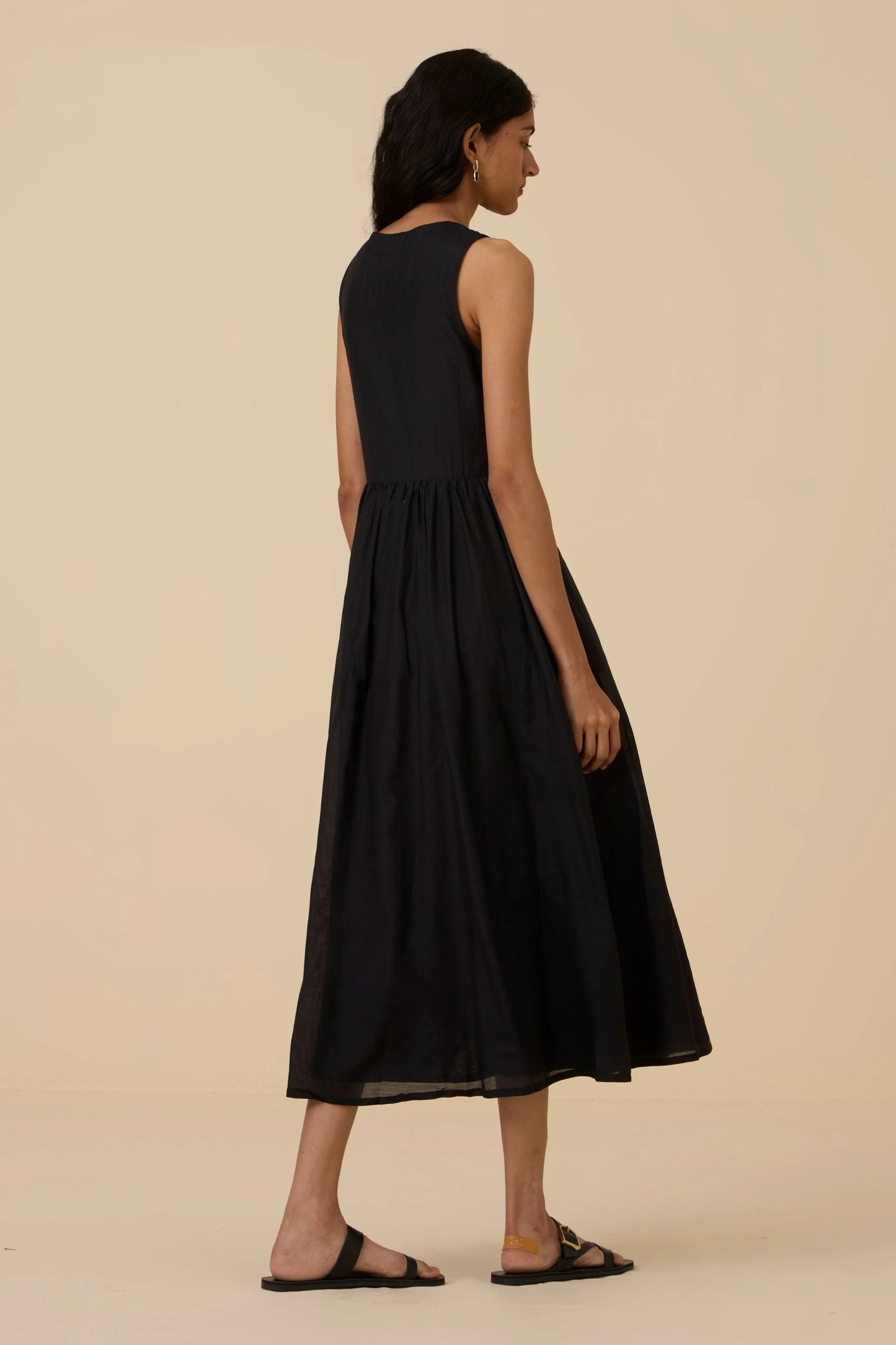 Hafa | Black Sleeveless Dress