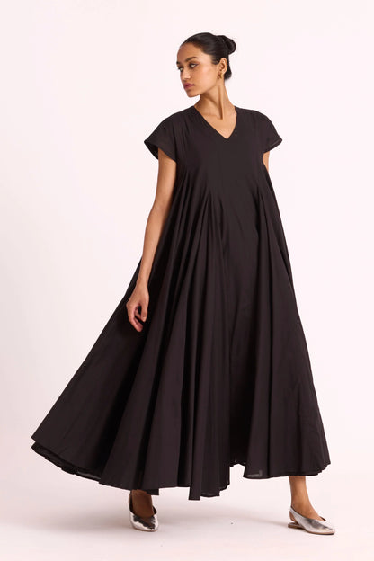 Hadil | Black Cotton Maxi Dress