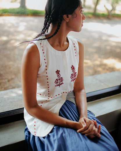 Ava | Embroidered Set