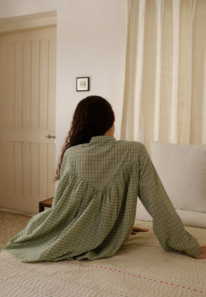 Liora | Straight Smoke Green Checks Cotton Top