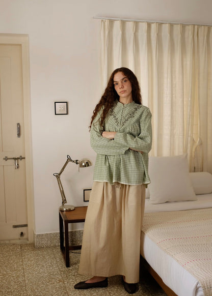 Liora | Straight Smoke Green Checks Cotton Top