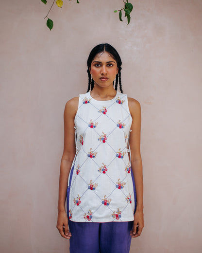 Luna | Bib Top