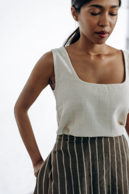 Cord | U-neck Sleeveless Top
