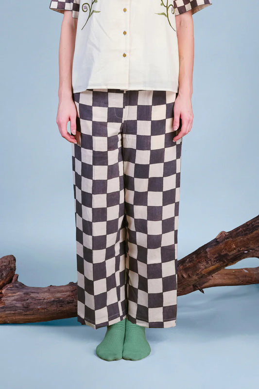 In Grid | Straight Trousers