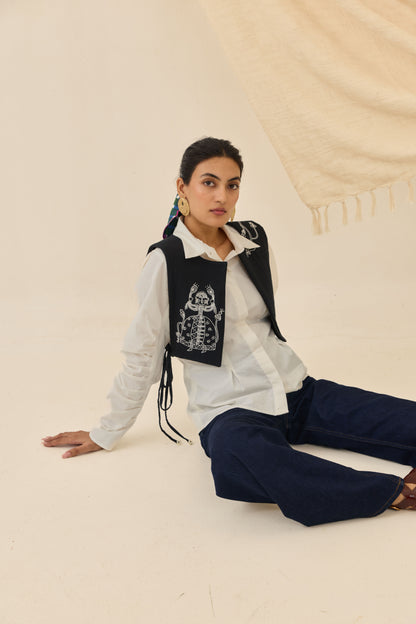 Jugnu | Black Handloom Bib