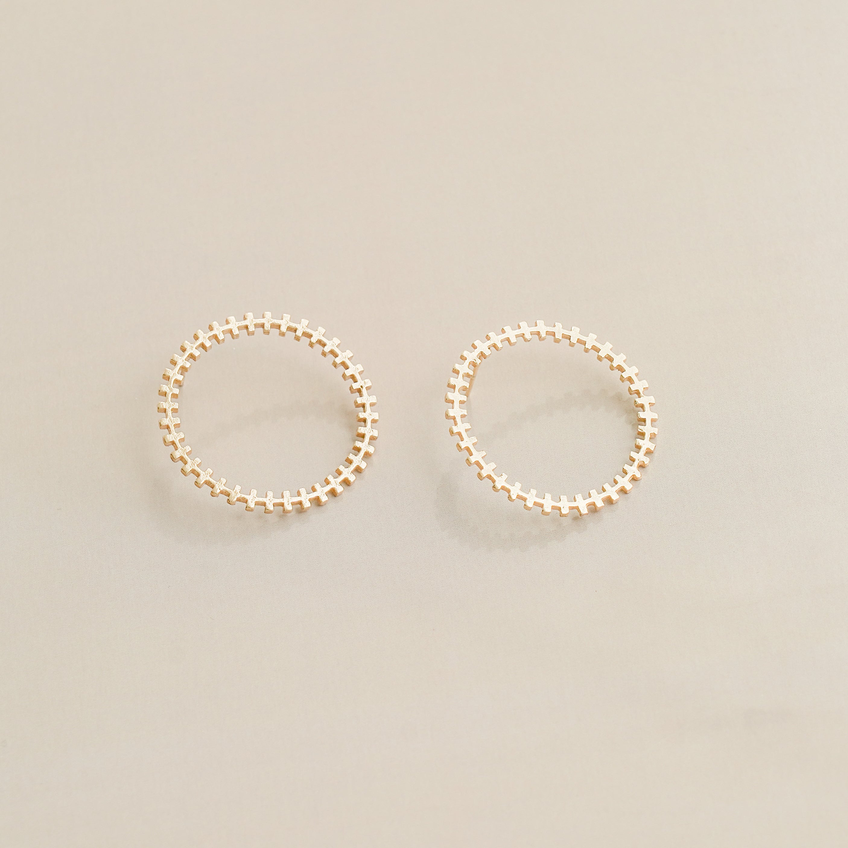 Hoops